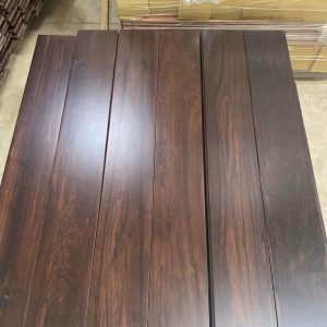 Sàn Chiuliu Lào Solid sơn UV